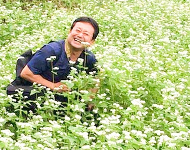 晴天を呼ぶ男 写真